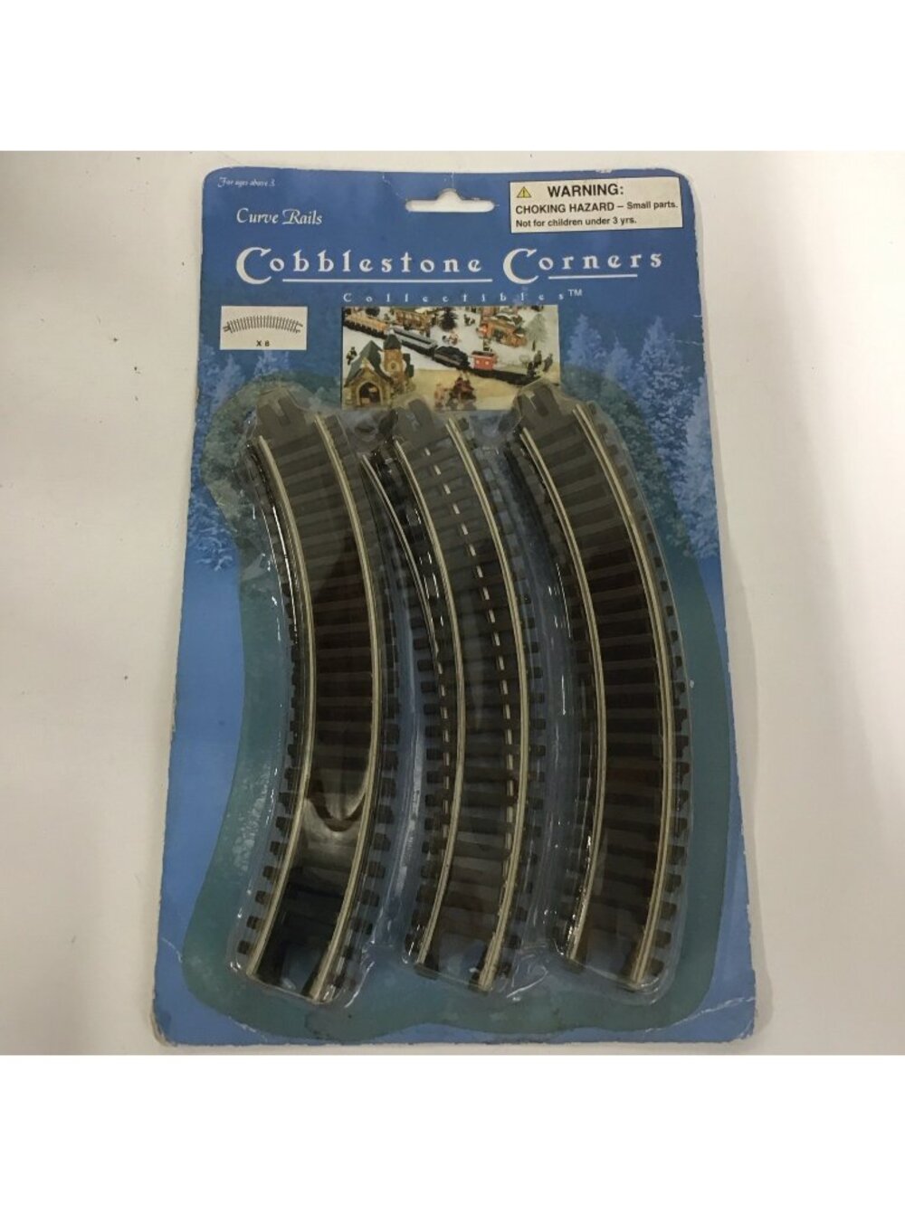 Cobblestone Corners -  8 Pack of Curved Rails Train Tracks - New - Package Wear